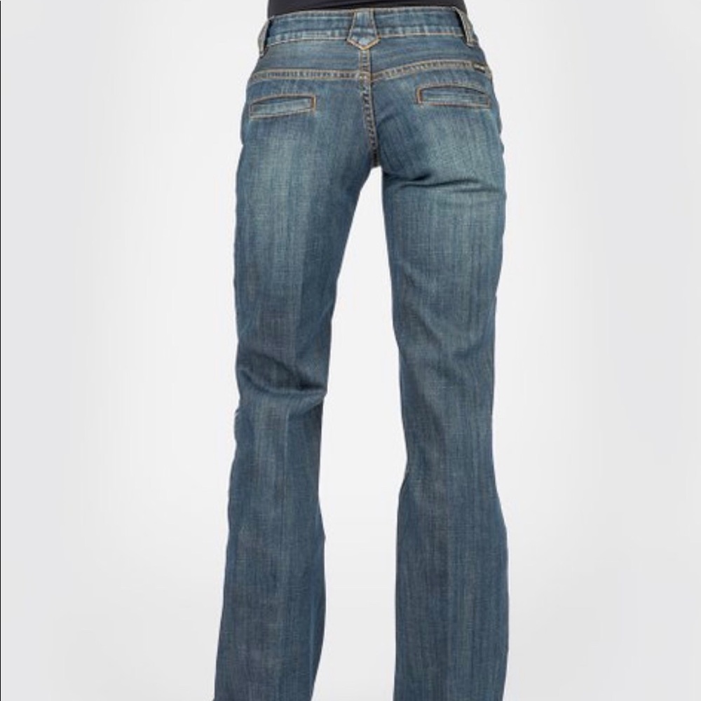 **SOLD** Stetson blue floral embroidered jeans - Picture 3 of 3